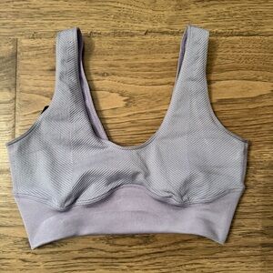 IVY PARK Adidas Sports Bra Size XS EUC